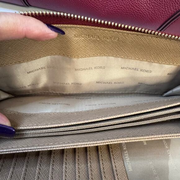 Michael Kors Mercer Gallery Large Leather Satchel & Jet Set Large Wallet EUC - Picture 15 of 16